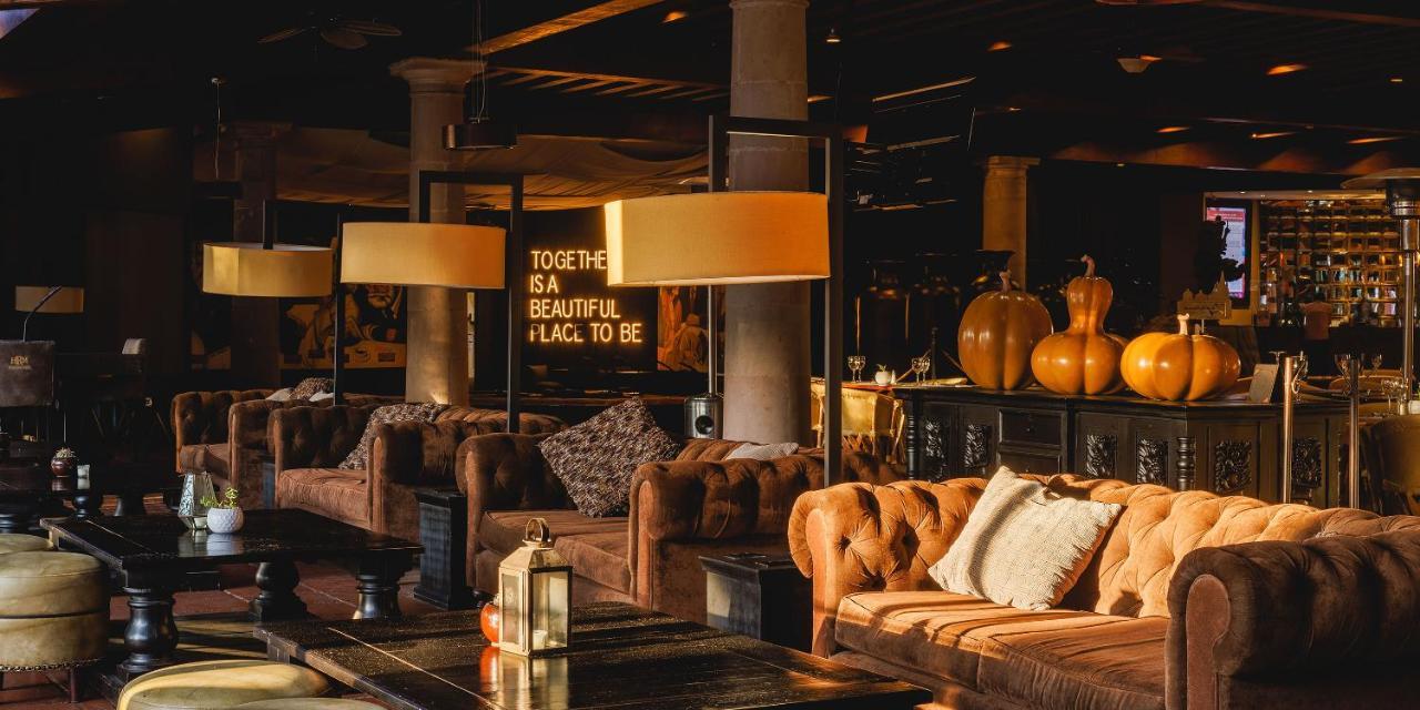 Real De Minas San Miguel De Allende Buitenkant foto The lobby of the hotel